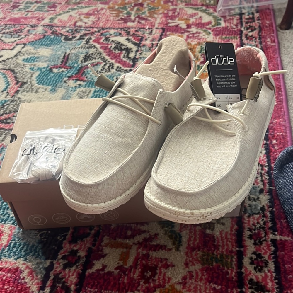 Hey Dudes! Never worn